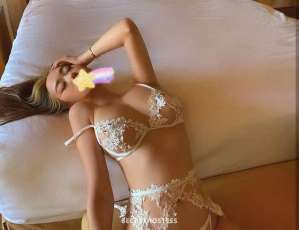 25 year old Asian Escort in Ft Mcmurray F.McMurryAsian Sexy Girl Highly Addictive New In town