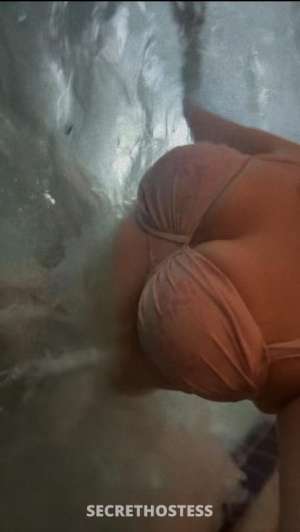 Sexy Young Latina 21 year old Escort in Mankato MN