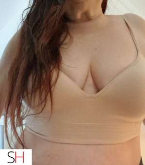 Relaxing sensual massage and or fs 50 year old Escort in Victoria