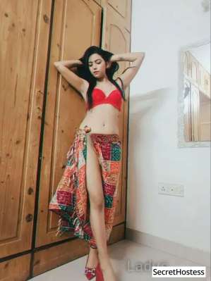 Escort model Reena, Singapore 23 year old Escort in Singapore