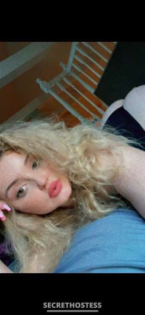Snow bunny looking for fun 24 year old Escort in Providence RI