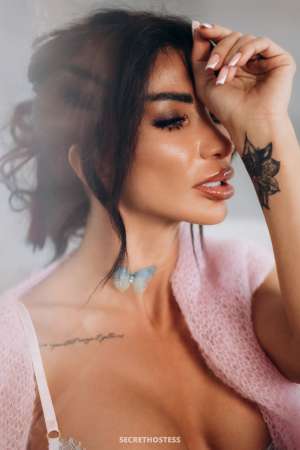 0 year old Caucasian Escort in Seattle WA Mia Escort model