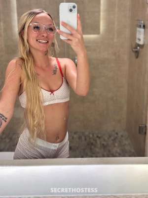 Sweet petite! no deposit!!! 1000%real 20 year old Escort in Northern Virginia DC