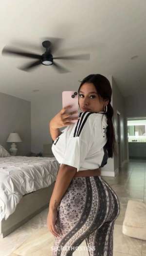 32 year old Escort in Charleston SC 👅i am looking for a nice cock to **** service💠
