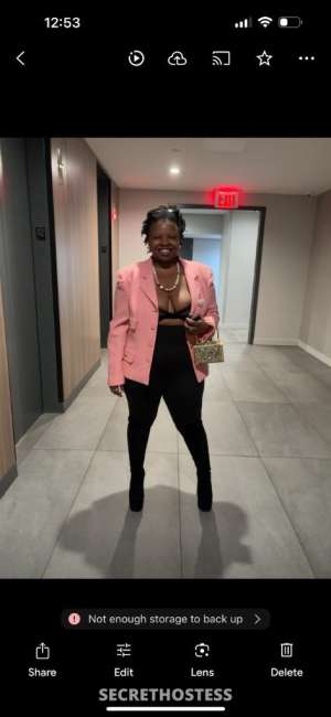 New To Town Come Hang with An Exotic babe 25 year old Escort in New Haven CT