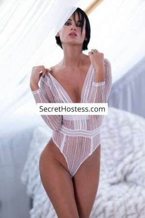 30 year old Caucasian Escort in Berlin Anna, Independent