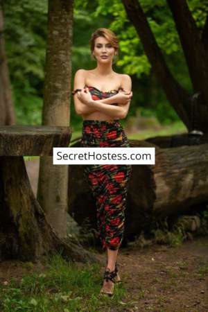 30 year old Caucasian Escort in Vienna Fiona, Agency