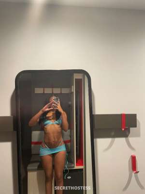 Mona Big Juicy Ass outcall 23 year old Escort in Peoria IL