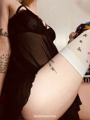 Come Taste Candy 30 year old Escort in Chambana IL