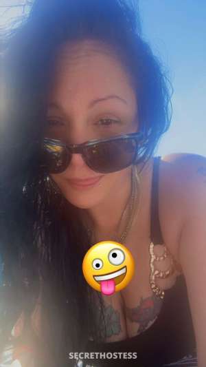 gettin ready for Monday ugh no1 likes monday so let me make 35 year old Escort in Pensacola FL