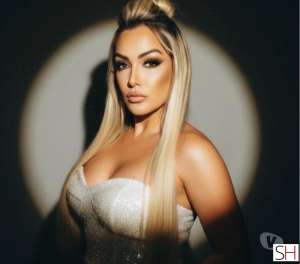 ONLINE NOW . ISLA BLONDE BABE ., Independent 25 year old Escort in Stoke-on-Trent
