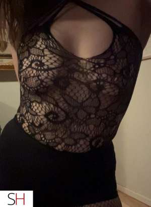 Start your week off right 30 year old Escort in Winnipeg