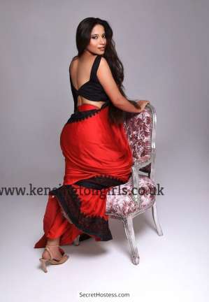 25 year old Indian Escort in London Aaditi, Kensington Girls Agency