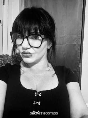 Available now 38 year old Escort in Tucson AZ
