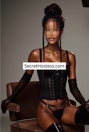 Chanel, Independent 22 year old Escort in Paris