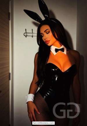 26 year old English Escort in London Sierra, UK Glamour Girls Agency