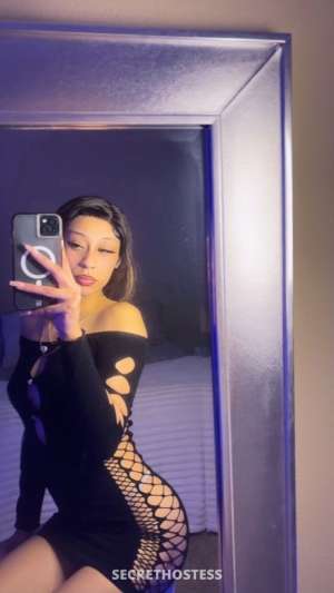 Pretty petite lightskin escort available for hookups 21 year old Escort in Merced CA