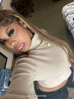 Hey handsome come see this chocolate sexy goddess 21 year old Escort in Oakland CA