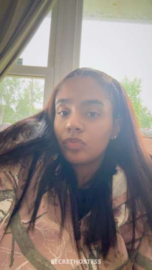 HEY LOVE IM AVAILABLE BABY Cash only baby IM INDEPENDIENT NO 21 year old Escort in Wichita KS
