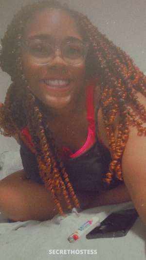 Lloking for a fun time 29 year old Escort in Bloomington IL