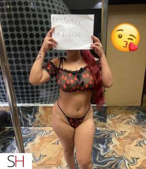 Sexy and very hot Dutch woman with natural curves 29 year old Escort in Cambridge