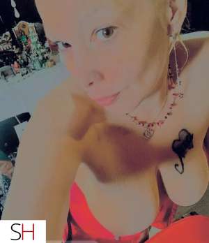 38Yrs Old Escort 154CM Tall Kingston Image - 6