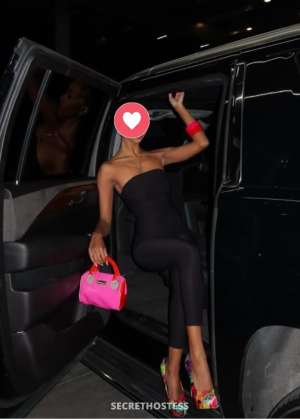 House Visits Only 25 year old Escort in Tri-Cities WA