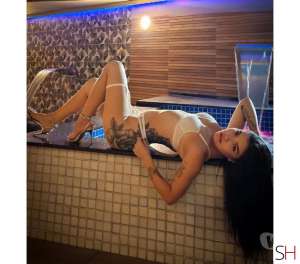 ALICIA🔥PARTY INCALL &amp; OUTCALL, Independent 20 year old Escort in Gloucester