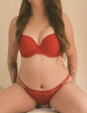 Your Favorite Blue Eyed Beauty 29 year old Escort in Lubbock TX