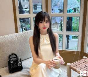 25 year old Asian Escort in Scotland Glasgow Exclusive Asian Companion |Elegant, Discreet &amp; 