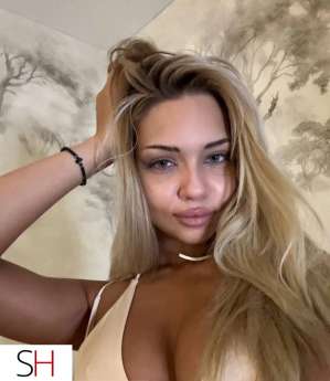 looking for meetup and someone who can help me make content 20 year old Escort in Barrie