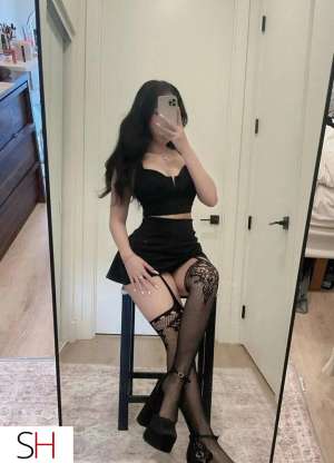 21 year old Asian Escort in Montreal $100 $100 $100 downtown Best Asian rock your world