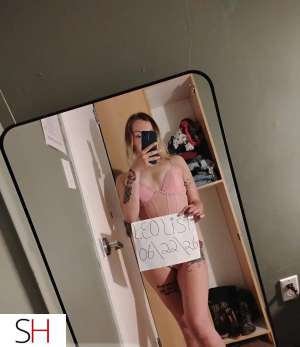 Hot couple offering services 24 year old Escort in City of Halifax