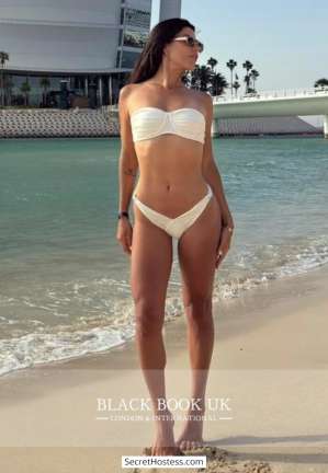 25 year old American Escort in London Reno, Black Book UK Agency