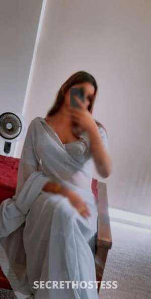 21 year old Indian Escort in Dandenong Melbourne Shraddha Indian Goddes Available Now In Dandenong, Greater 