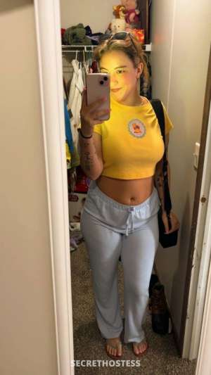 Ready To Rub 24 year old Escort in Lansing MI