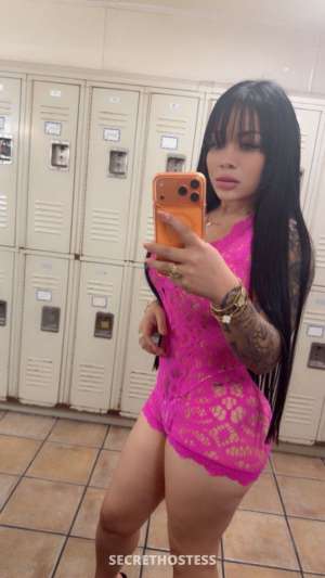 latina caliente 28 year old Escort in Rockford IL