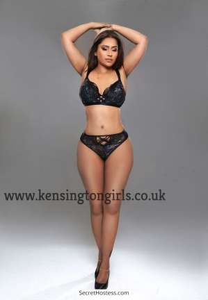 28 year old Indian Escort in London Amrita, Kensington Girls Agency