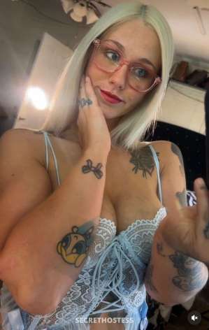 I’m a single mother with a kid however looking for a 39 year old Escort in Pearl City HI