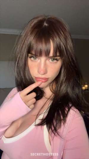 Hey there i am sophie a masseuse,i offer massage&amp; 26 year old Escort in Bellingham WA