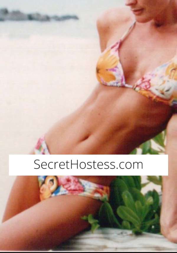 30Yrs Old Escort Size 8 Cairns Image - 1