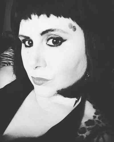 40 year old Australian Escort in Melbourne Roleplay with Yolanda