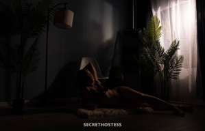 Rare Redhead Seeking a Gentleman Who Appreciates the 25 year old Escort in Stockton CA
