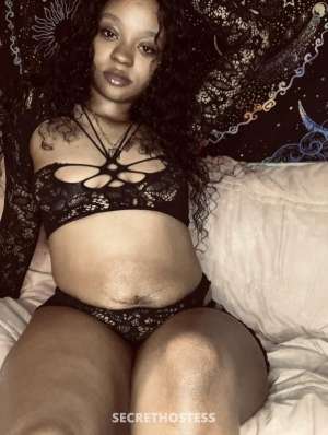 FunSized Round Booty Bombshell 27 year old Escort in Odessa TX