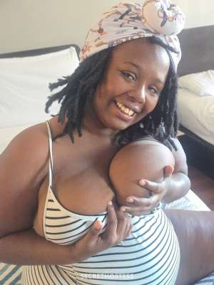 curvy wet ready to play 28 year old Escort in Mid Cities TX