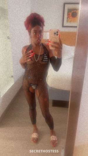 pretty petite chocolate 28 year old Escort in Tucson AZ
