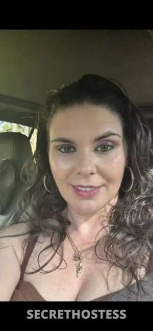 Angel Eyez one of Tennessee's top providers 35 year old Escort in Knoxville TN