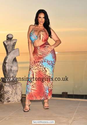 30 year old Escort in London Chicago, Kensington Girls Agency