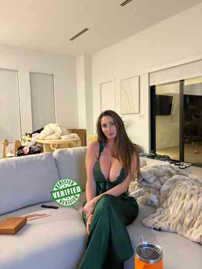 26Yrs Old Escort Madeira OH Image - 4