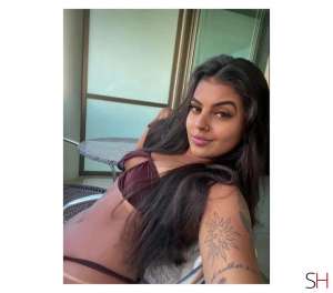 23 year old Latino Escort in London Girlfriend Experience GFE . Southall, Independent